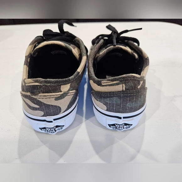 Vans Atwood Canvas Camouflage Sneaker Kids Shoe Size 1 Vans Off the Wall Skater - Picture 4 of 6